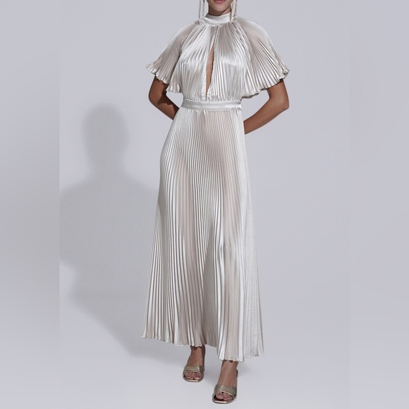 l'idee gold dress Lidee Deesse Gown